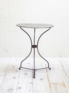 フレンチガーデンテーブル