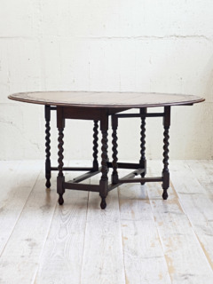 オークゲートレッグテーブル