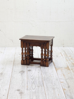 オークネストテーブル