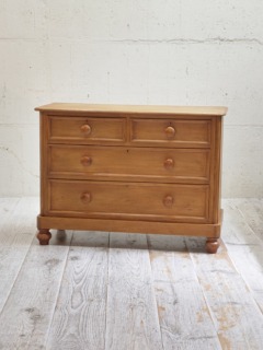 パインチェスト