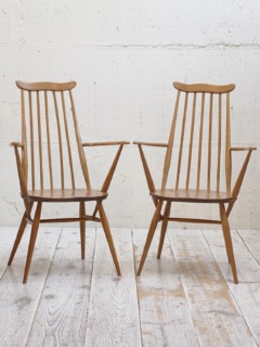 アーコールアームチェア