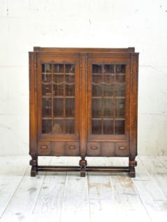 オークキャビネット