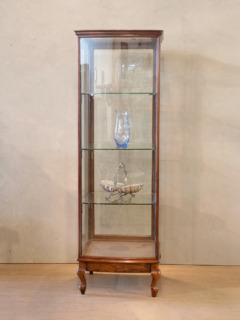 マホガニーディスプレイキャビネット