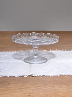 ガラスケーキスタンド