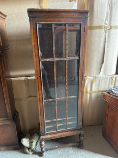 オークキャビネット