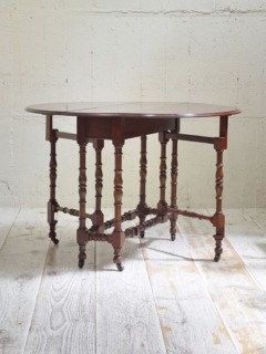 マホガニーサザーランドテーブル