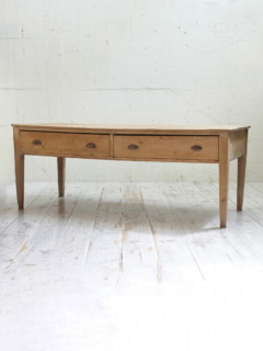 パインテーブル