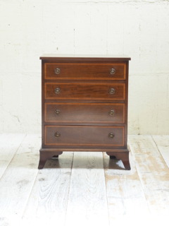 マホガニーチェスト