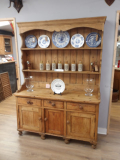 パインドレッサー