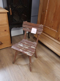 チャイルドチェア