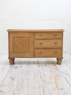 パインサイドボード