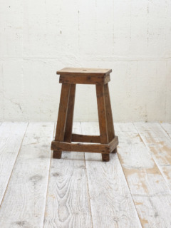 アンティークスツール