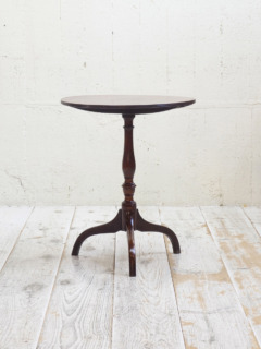 マホガニーラウンドテーブル