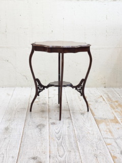 マホガニーサイドテーブル