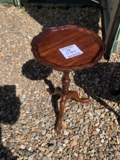 マホガニーワインテーブル