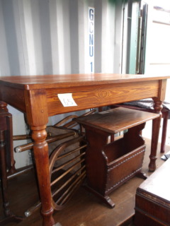 パインテーブル