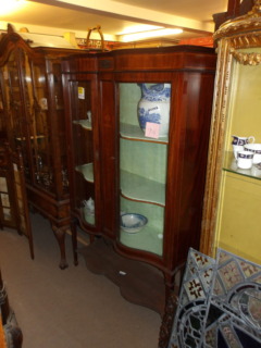 マホガニーキャビネット