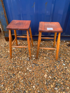 アンティークスツール