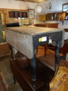 パインバタフライテーブル