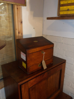 オークスモールボックス