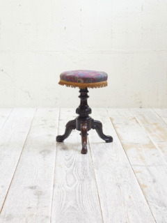 ウォルナットピアノスツール