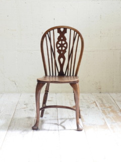 ホイールバックチェア