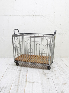 メタルトローリー