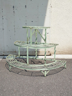 フレンチアイアンプラントスタンド