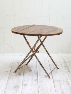 フレンチガーデンテーブル