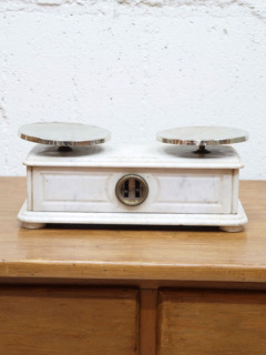 アンティークスケール