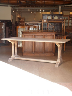 ビックオークテーブル