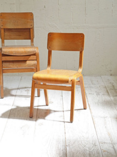 チャイルドスタッキングチェア