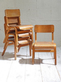 チャイルドスタッキングチェア