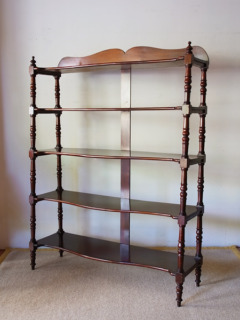 マホガニーヴィクトリアンシェルフ